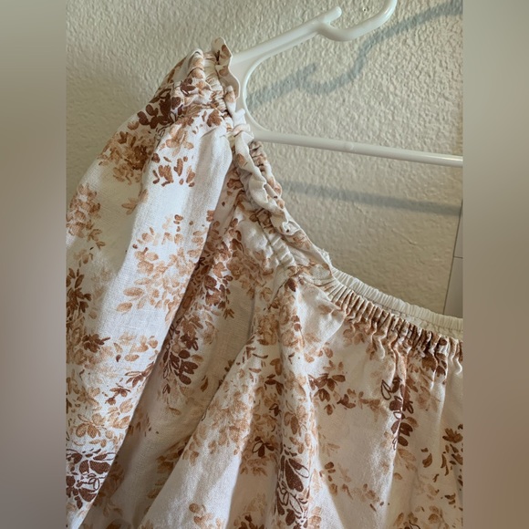 Abercrombie & Fitch Linen-Blend Puff Sleeve Top Size Medium - Picture 3 of 5